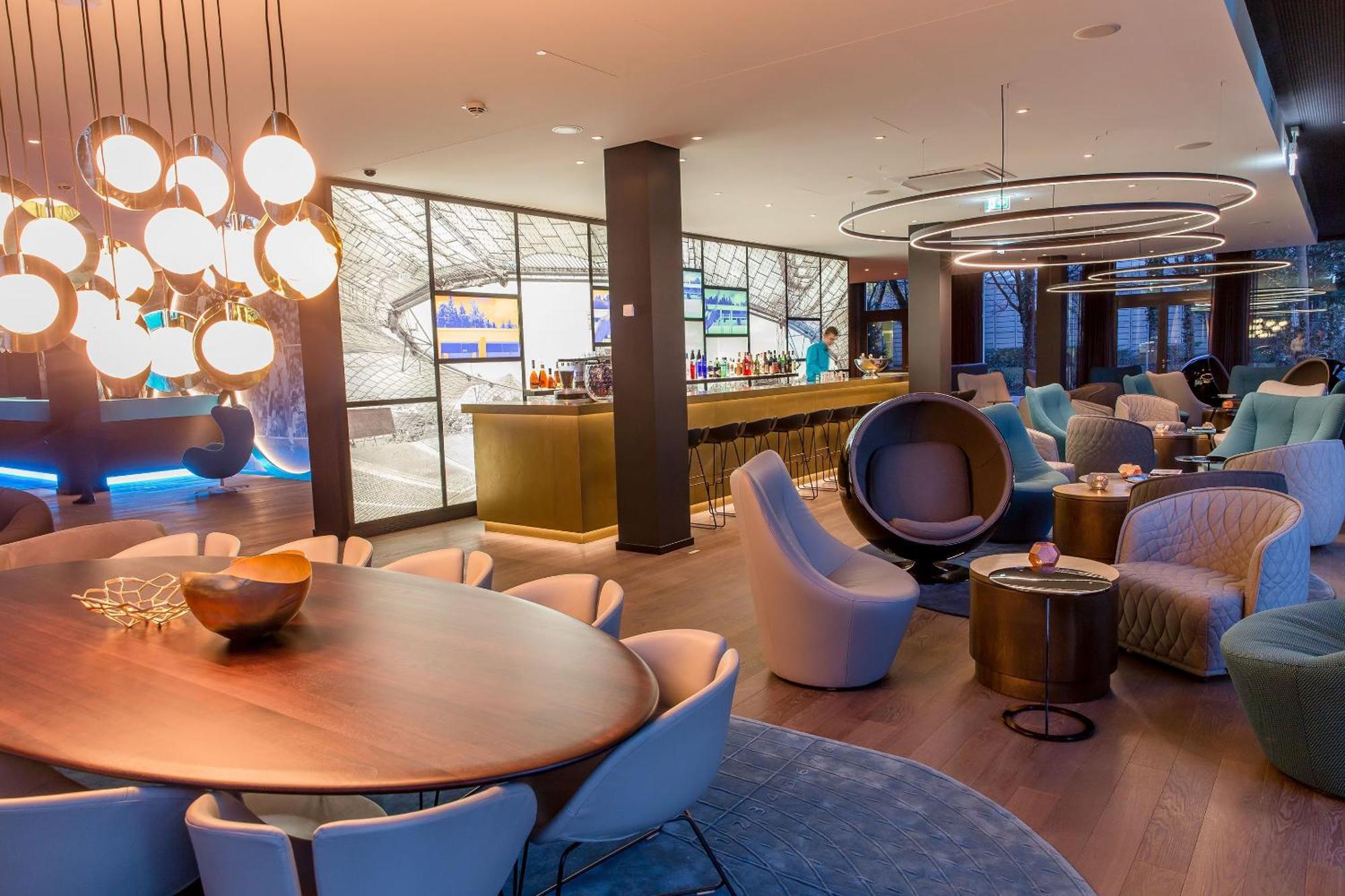 Motel One Muenchen-Olympia Gate Exterior photo