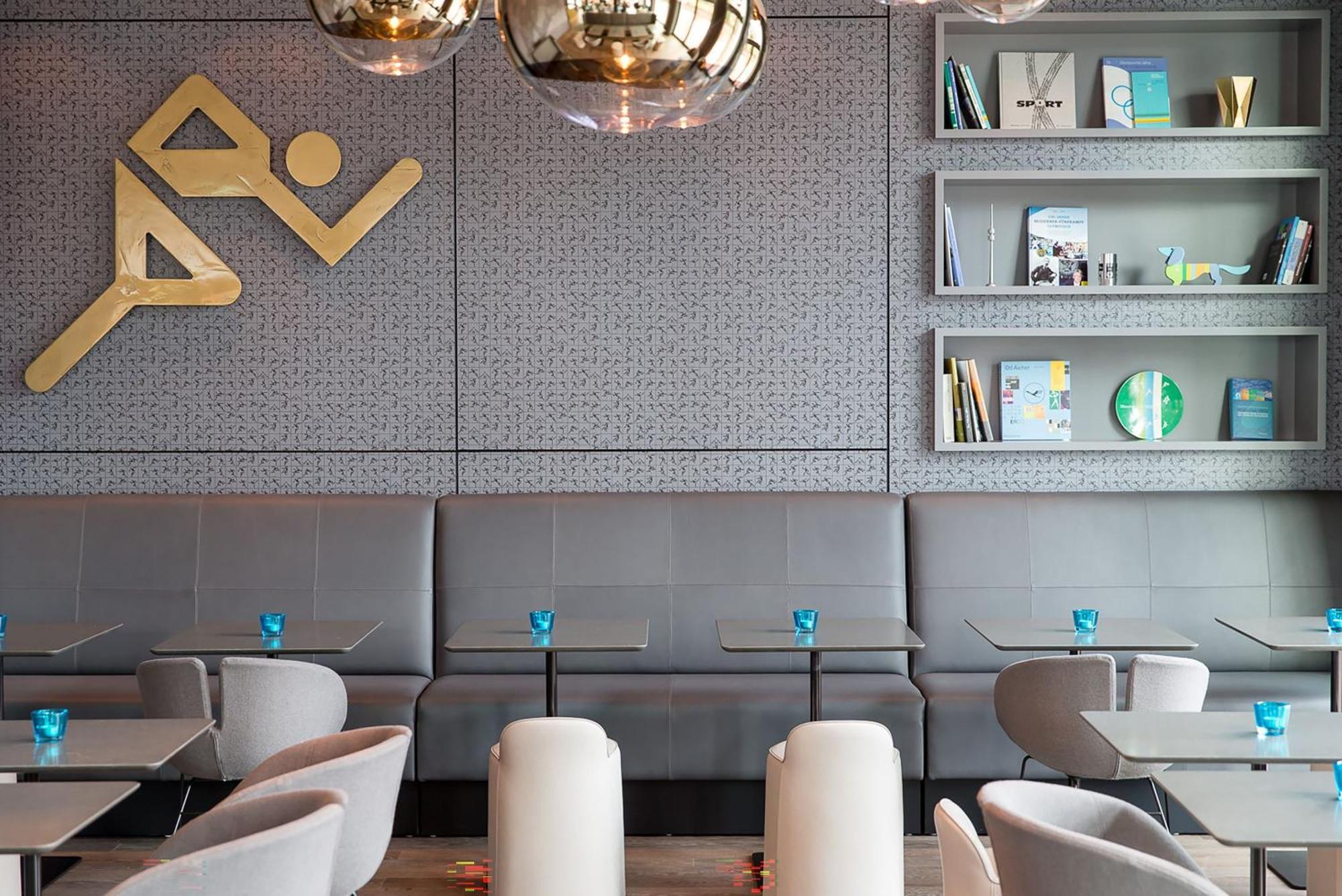 Motel One Muenchen-Olympia Gate Exterior photo