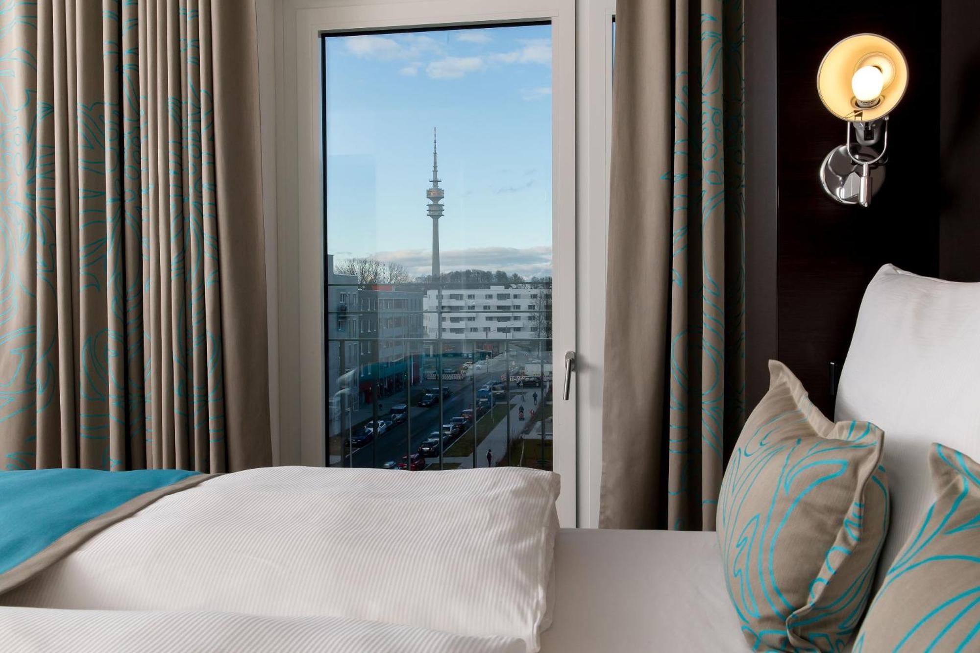 Motel One Muenchen-Olympia Gate Exterior photo