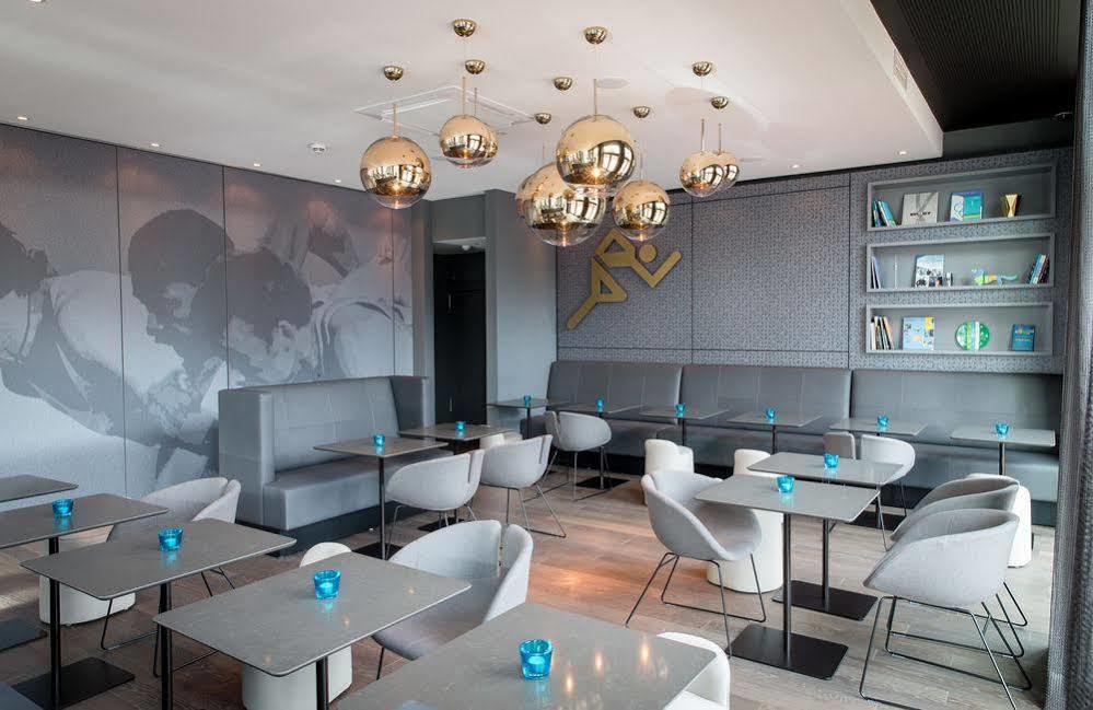 Motel One Muenchen-Olympia Gate Exterior photo